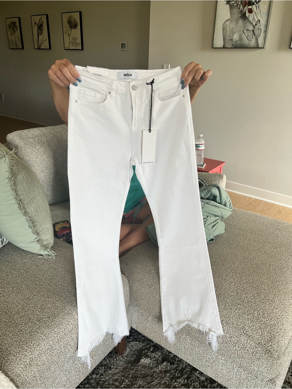 Mica White Raw-Hem Crop Denim Jeans
